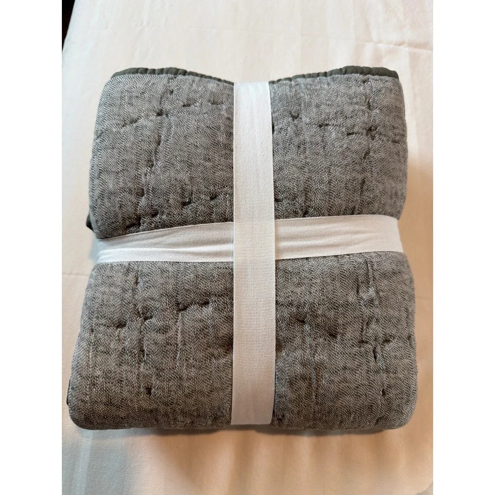 Pottery Barn Cloud Quilted Euro Sham Loden Green Flax Cotton Linen 26x26 NEW